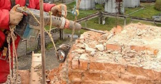 Демонтаж дымовых труб в Новороссийске - профессиональные услуги от Сварной-Нвр от 517 руб.