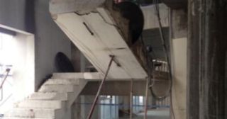 Демонтаж лестницы Новороссийск, цена от 2942 руб.