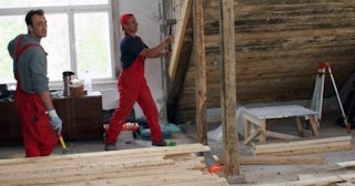 Демонтаж деревянных перекрытий - Качественные услуги в Новороссийске от Сварной-Нвр от 723 руб.